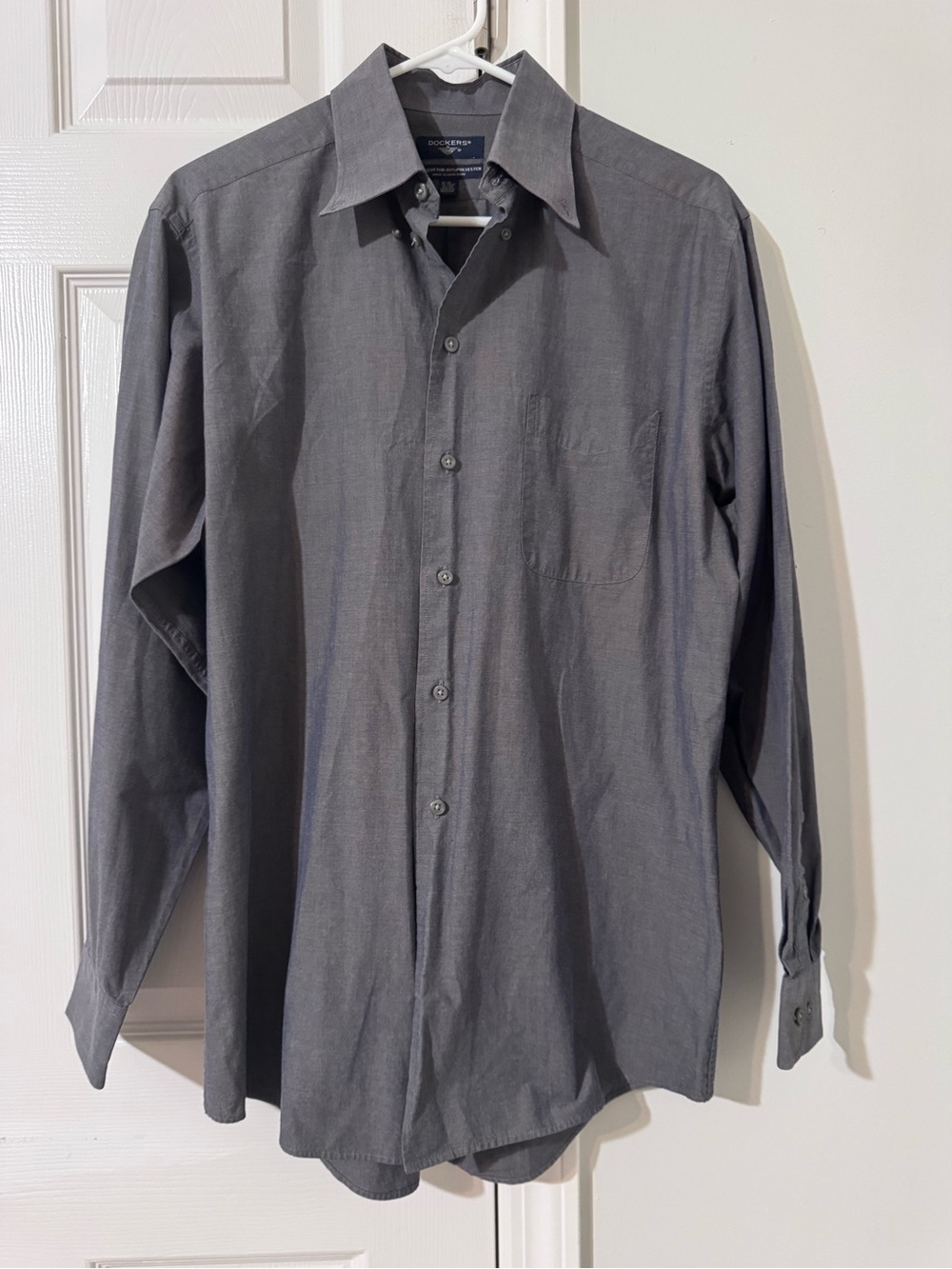 Dockers Men's Gray Long-Sleeve Dress Shirt